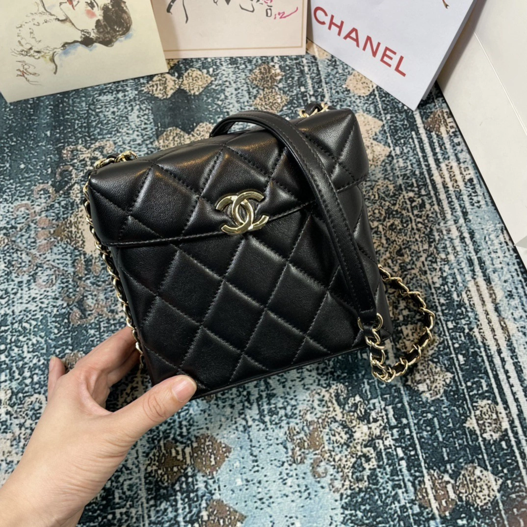 MOMO- AS2877 mini flap item : B-B00M1714