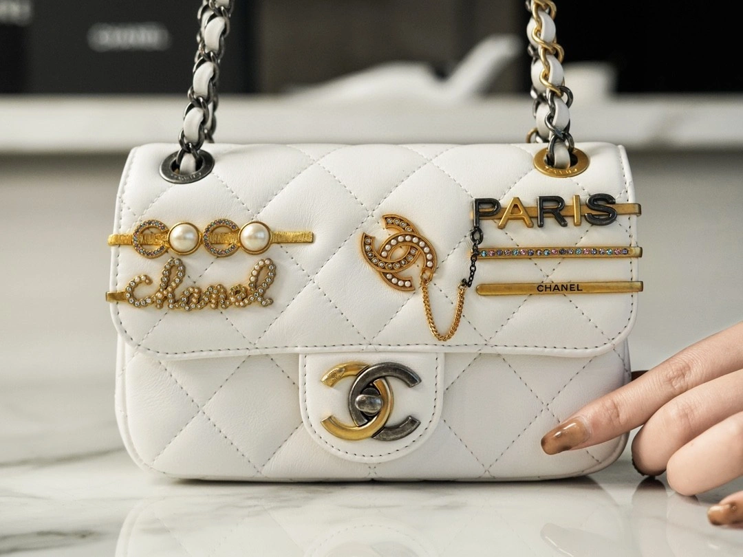 MOMO- AS2978 Lambskin item : B-B221M1721