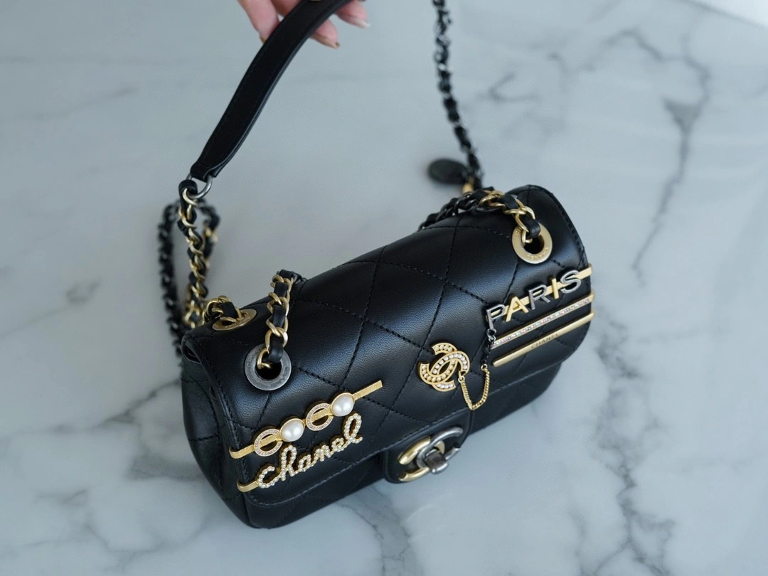 MOMO- AS2978 Lambskin item : B-B221M1724
