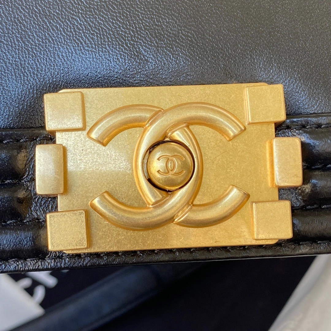 MOMO- AS3018 Calfskin item : B-B00M1726