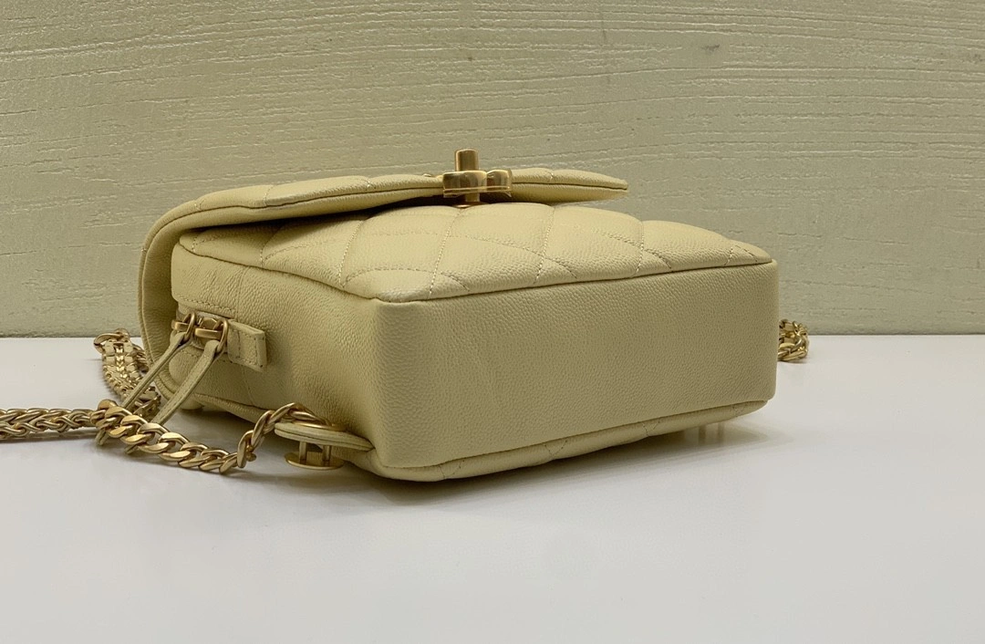 MOMO- AS3108-B07628-NG754 Calfskin item : B-B063D1021