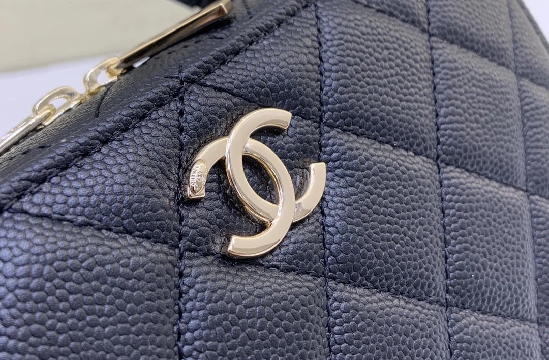 MOMO- AS3168-B07894-94305 cowhide item : B-B063D2925