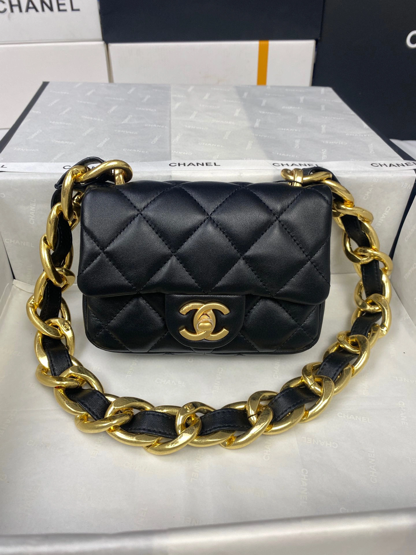 MOMO- AS3213-B08003-94305 2022 Lambskin item：B-B370E2122C
