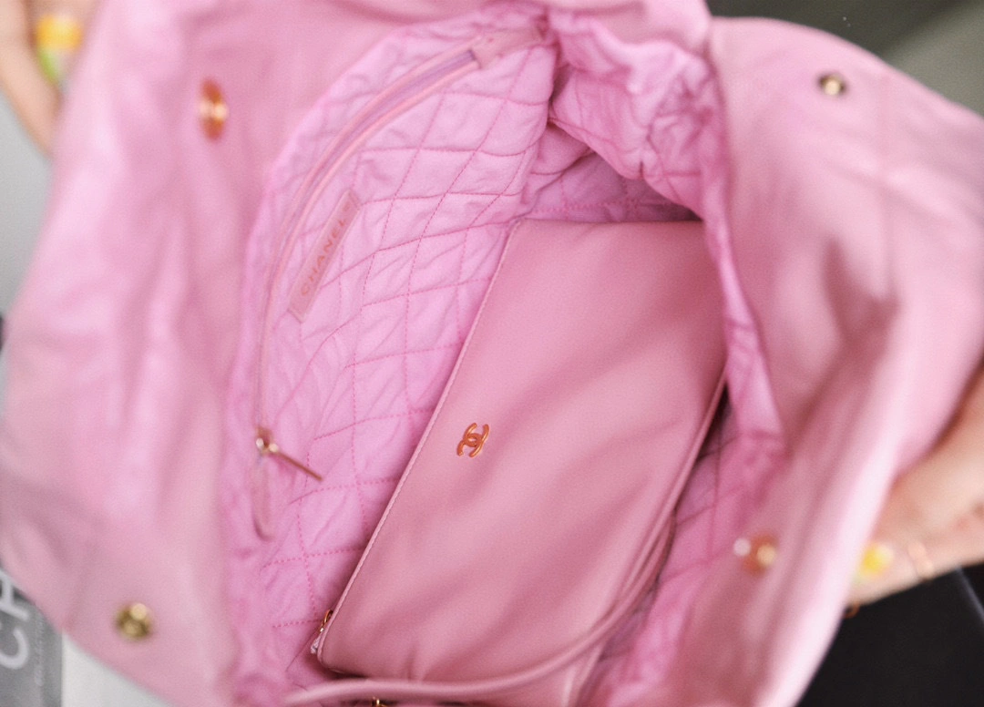 MOMO- AS3260-B08037-NH622 Fetal cowhide item : B-B598E0102