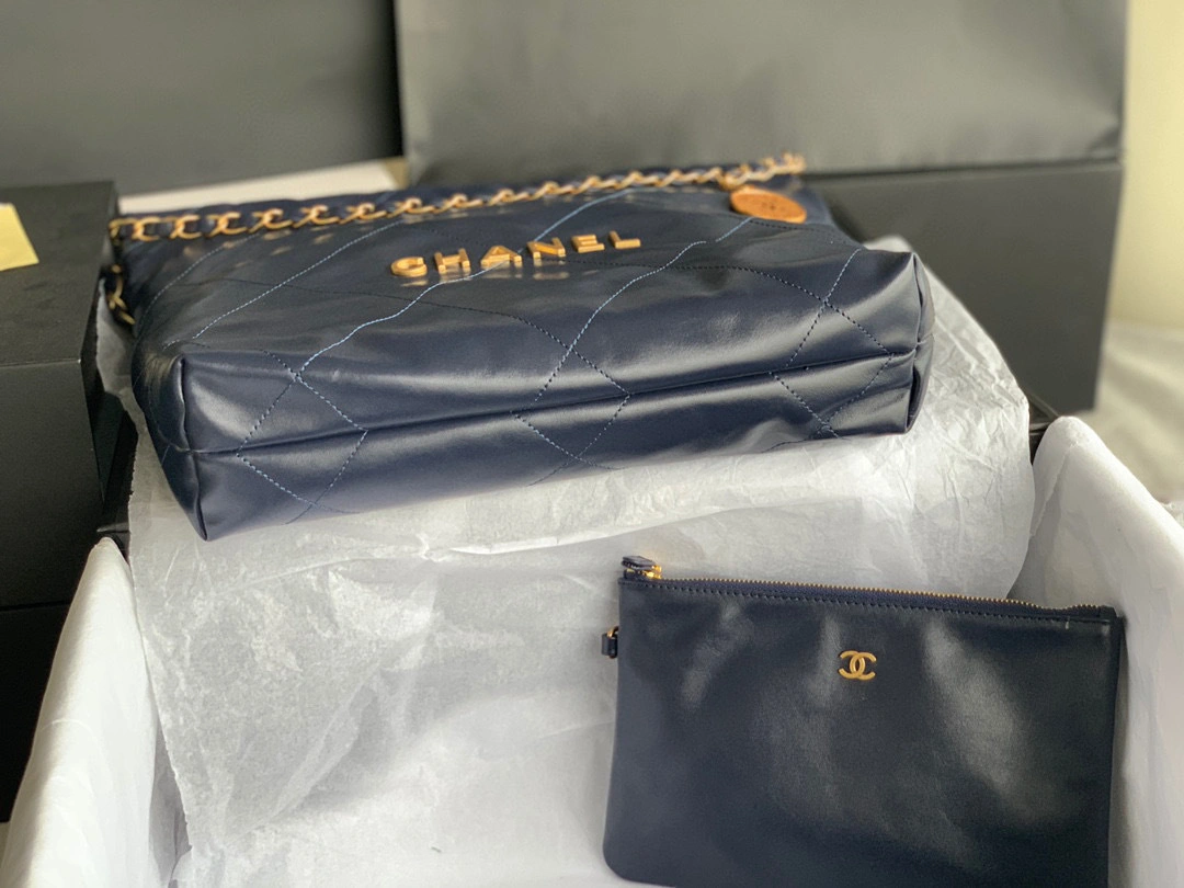 MOMO- AS3260-B08037-NH627 22BAG cowhide item：B-B563F2932C