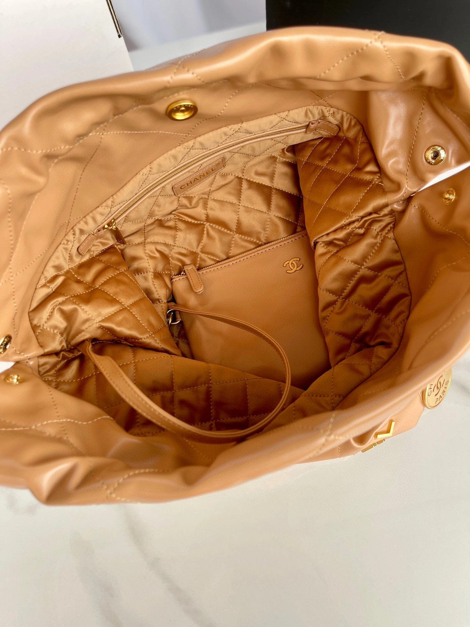 MOMO- AS3261-B08037-NB356 22 BAG calfskin item：B-B000F2918C
