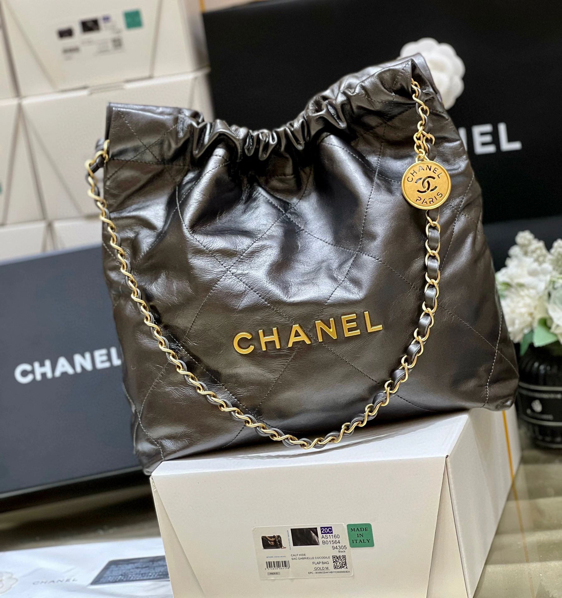 MOMO- AS3261 B08553 NJ058 22bag calfskin item：B-B000F2933C