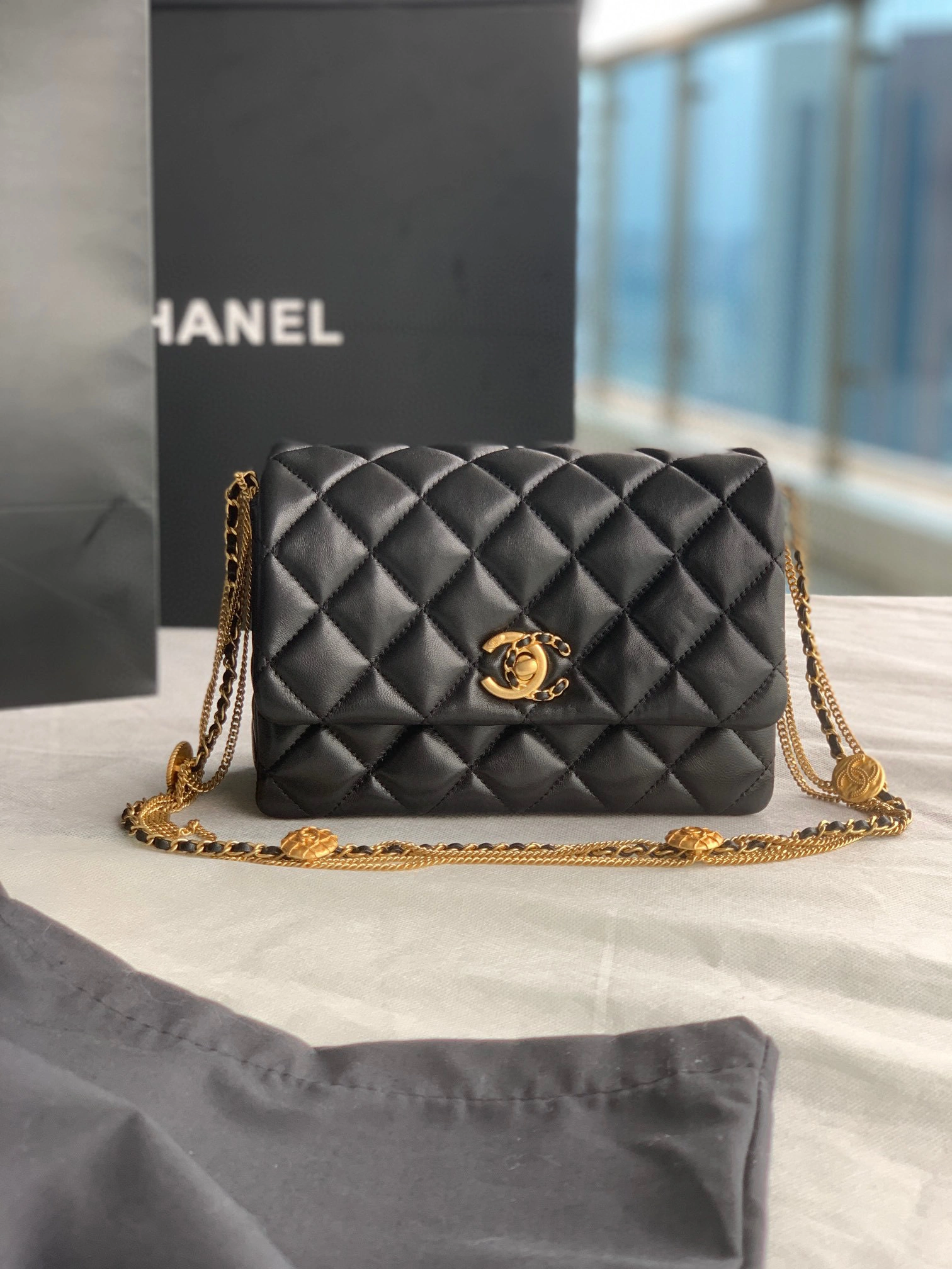 MOMO- AS3378-B08479-94305 2022 sheephide item：B-B000G1732C