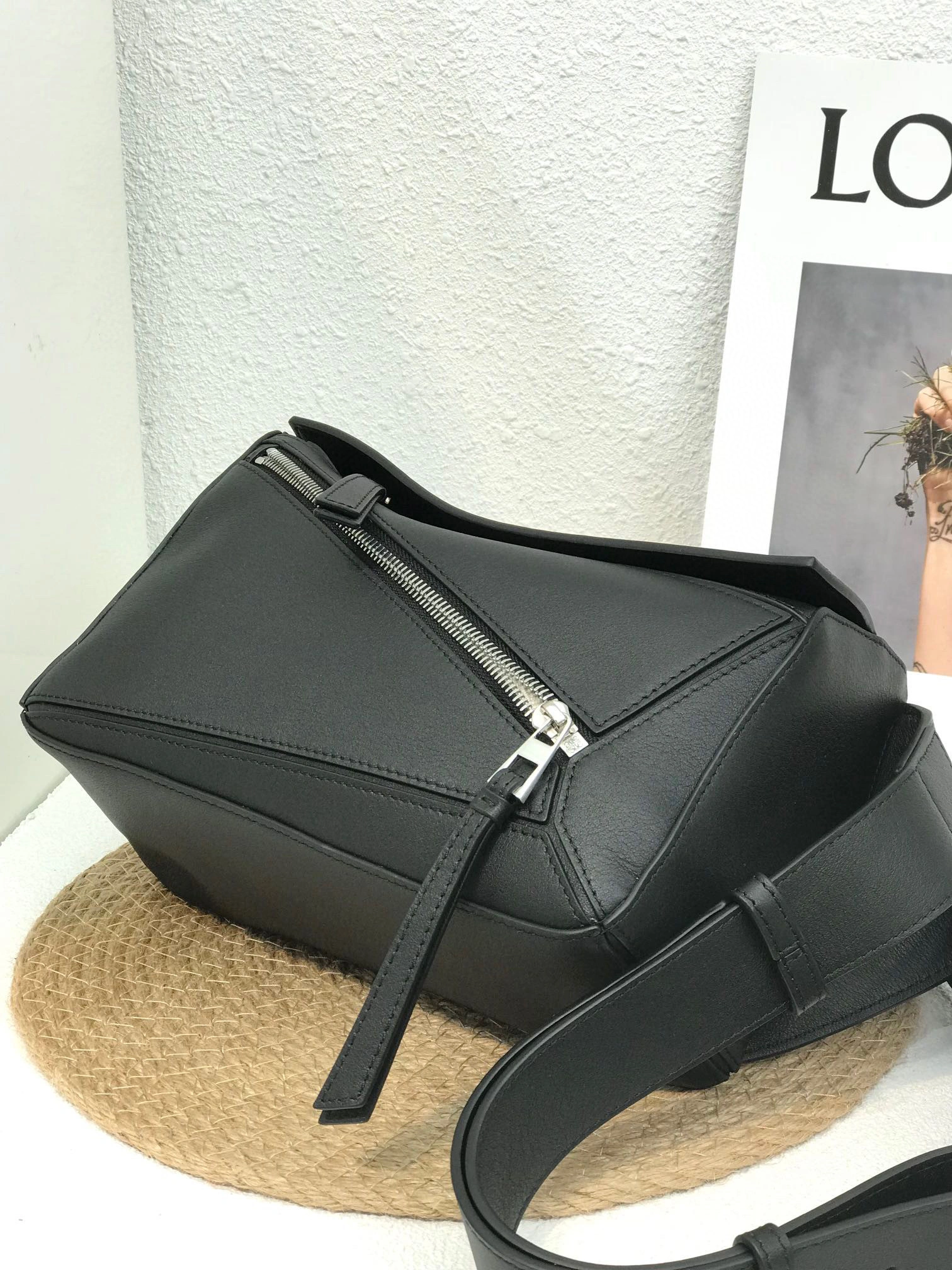 MOMO- B510P35X09-1100 puzzle calfskin item：B-B063F2332C