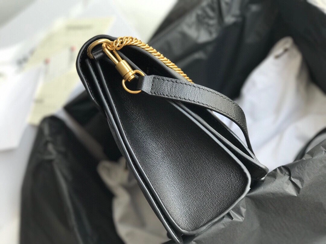 MOMO- BB501 cowhide item : B-B092C0948