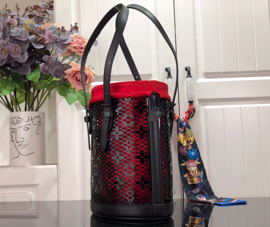 MOMO- BUCKET m20352 Nicolas Ghesquière Monogram Lace item：B-B063E1751C