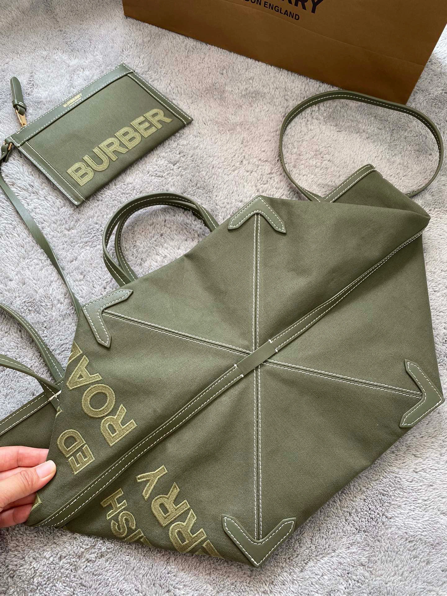 MOMO- 「Beach Tote item : A-B278L0102