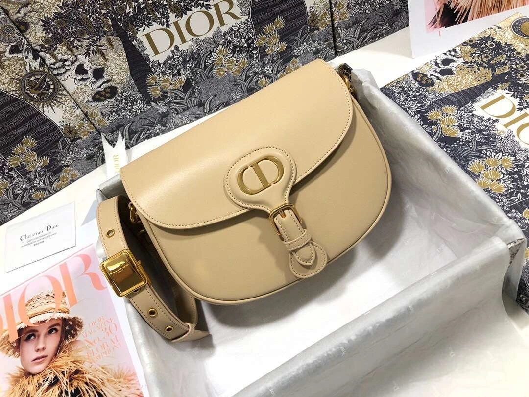 MOMO- Bobby cowhide M9319 3 colour item :063B00E1944-3