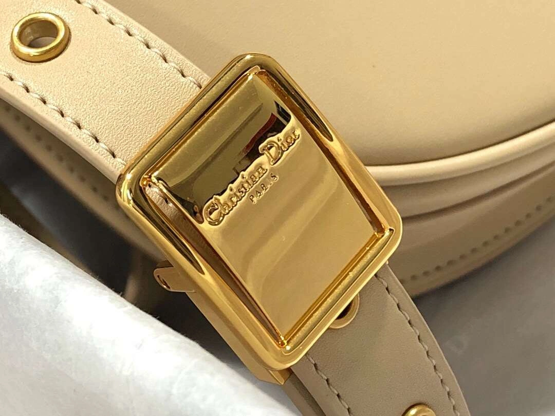 MOMO- Bobby cowhide M9319 3 colour item :063B00E1944-3
