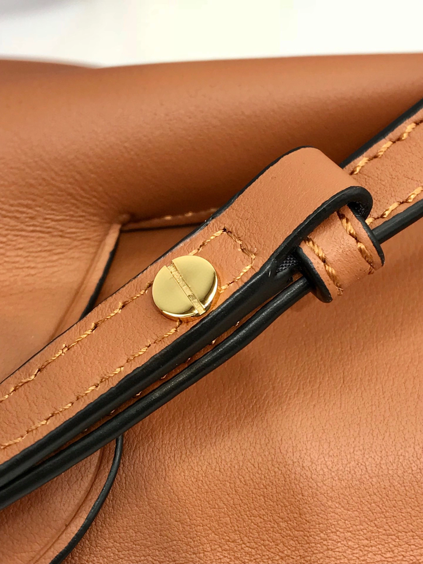 MOMO- C623B02X03-2530 calfskin item：B-B063F2335C