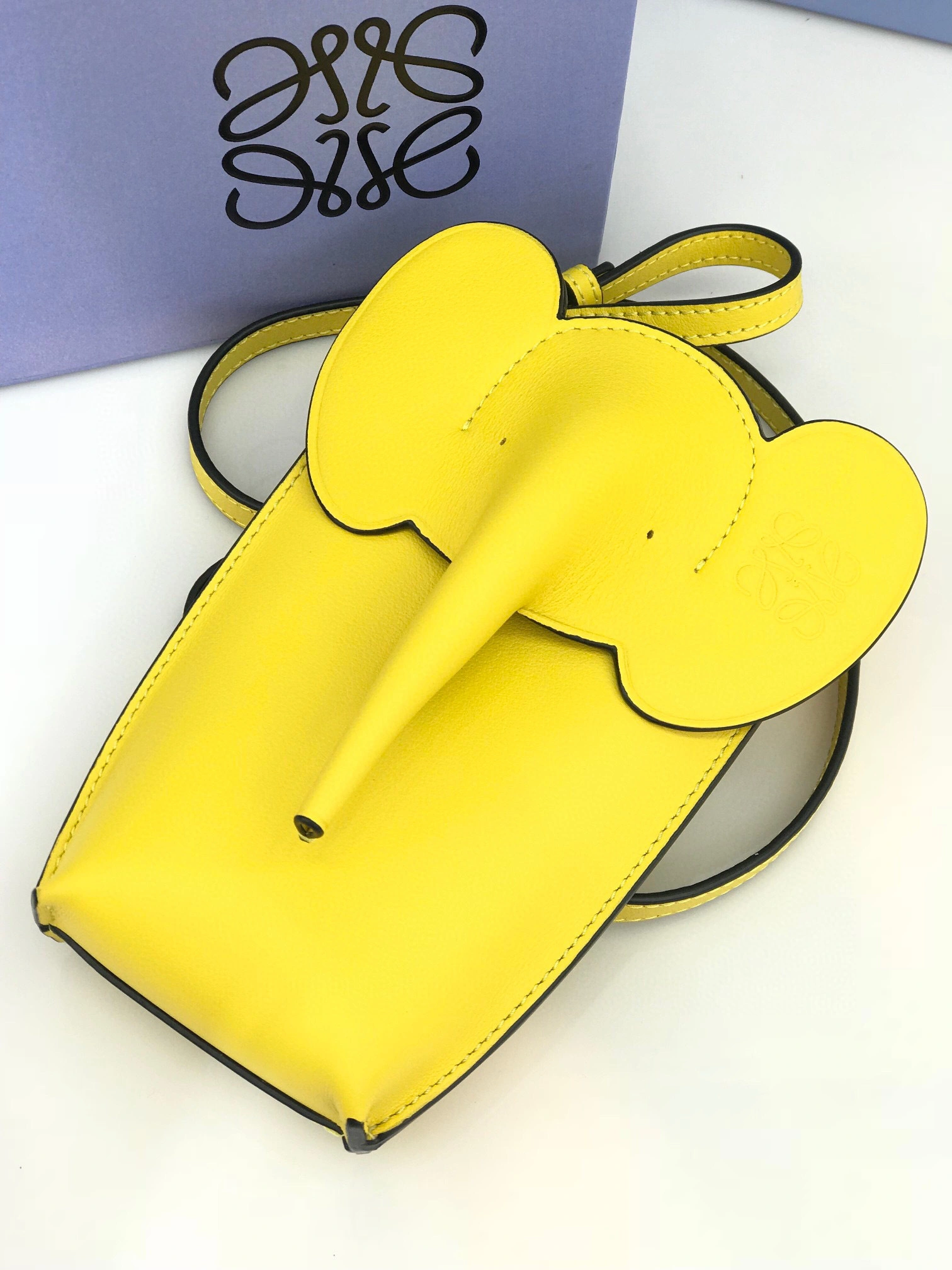MOMO- C623B02X03-8100 calfskin item：B-B063F2333C