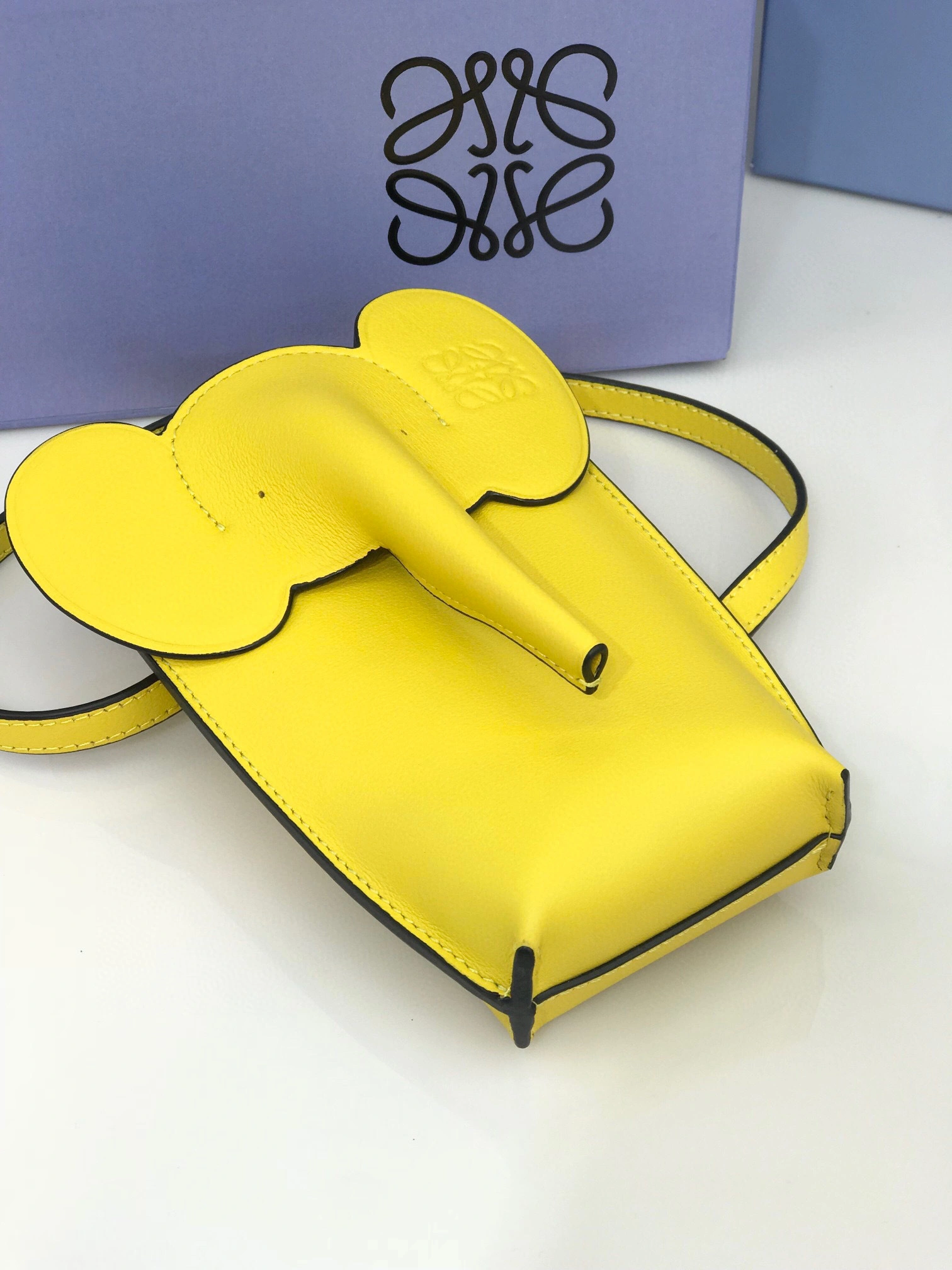 MOMO- C623B02X03-8100 calfskin item：B-B063F2333C