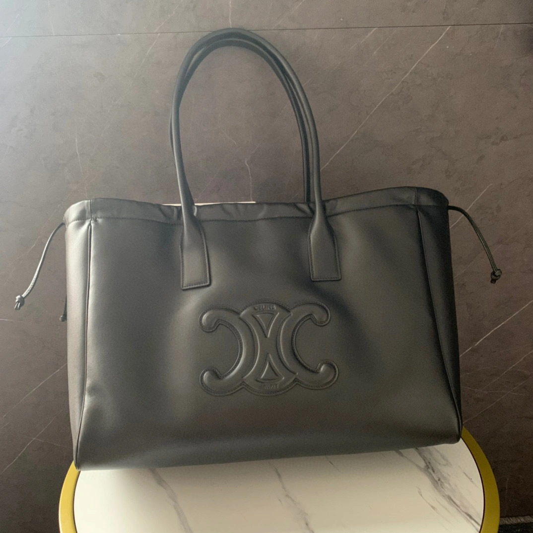 MOMO- CABAS TRIOMPHE cowhide item：B-B063G0404C