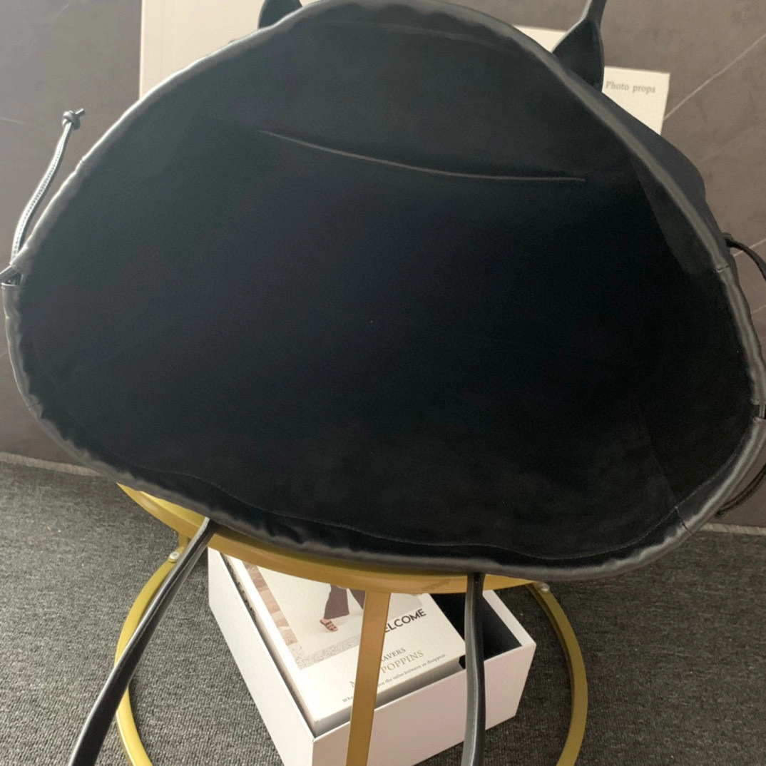 MOMO- CABAS TRIOMPHE cowhide item：B-B063G0404C