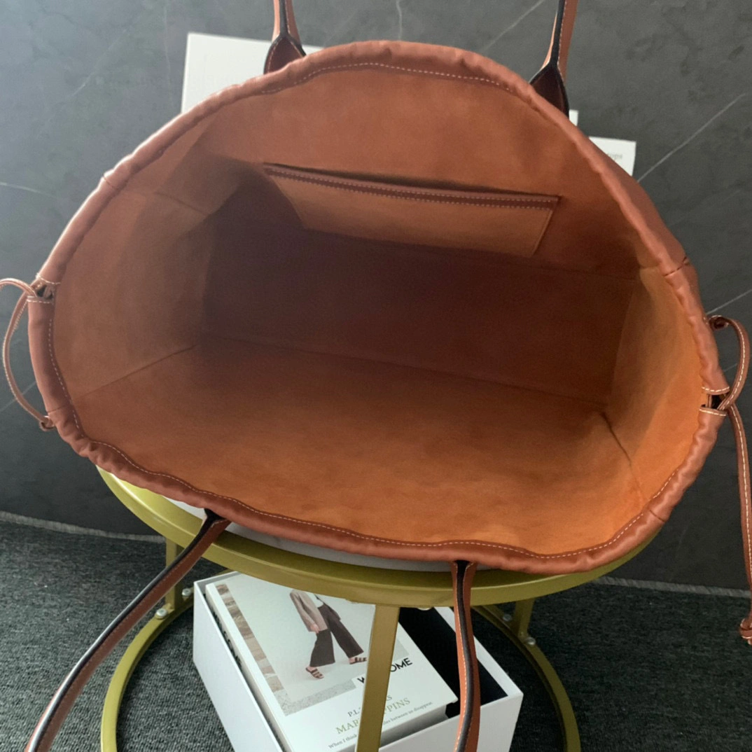 MOMO- CABAS TRIOMPHE cowhide item：B-B063G0405C