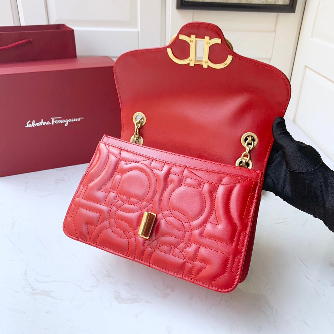 MOMO--CALF SKIN Gancini high quality version item : 007B00K2426