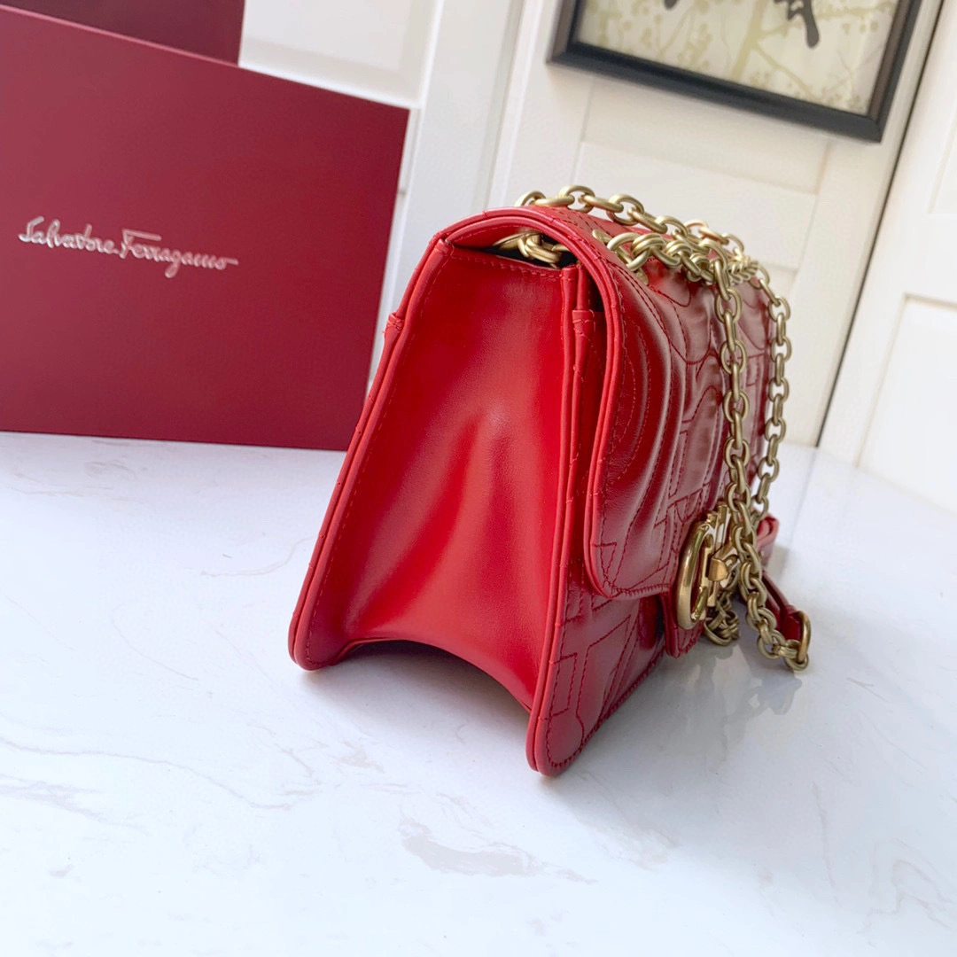 MOMO--CALF SKIN Gancini high quality version item : 007B00K2426