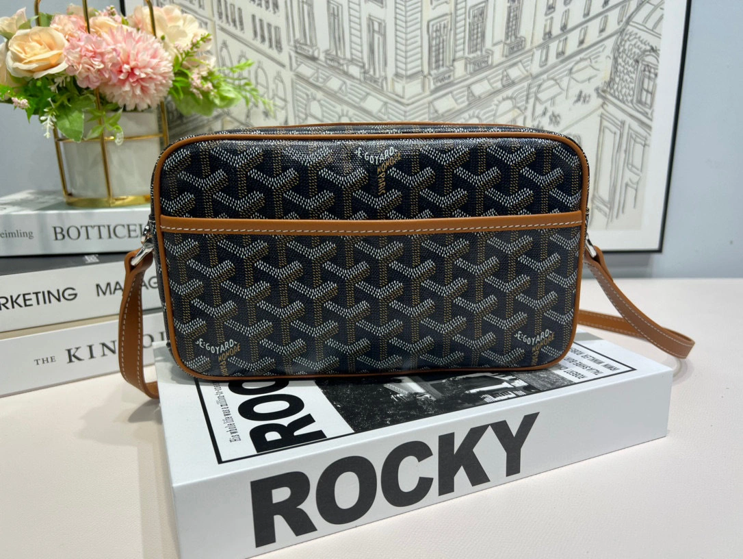 MOMO- CAPVE2PMLTY Cap-Vert PM Bag item：B-B563F2416C