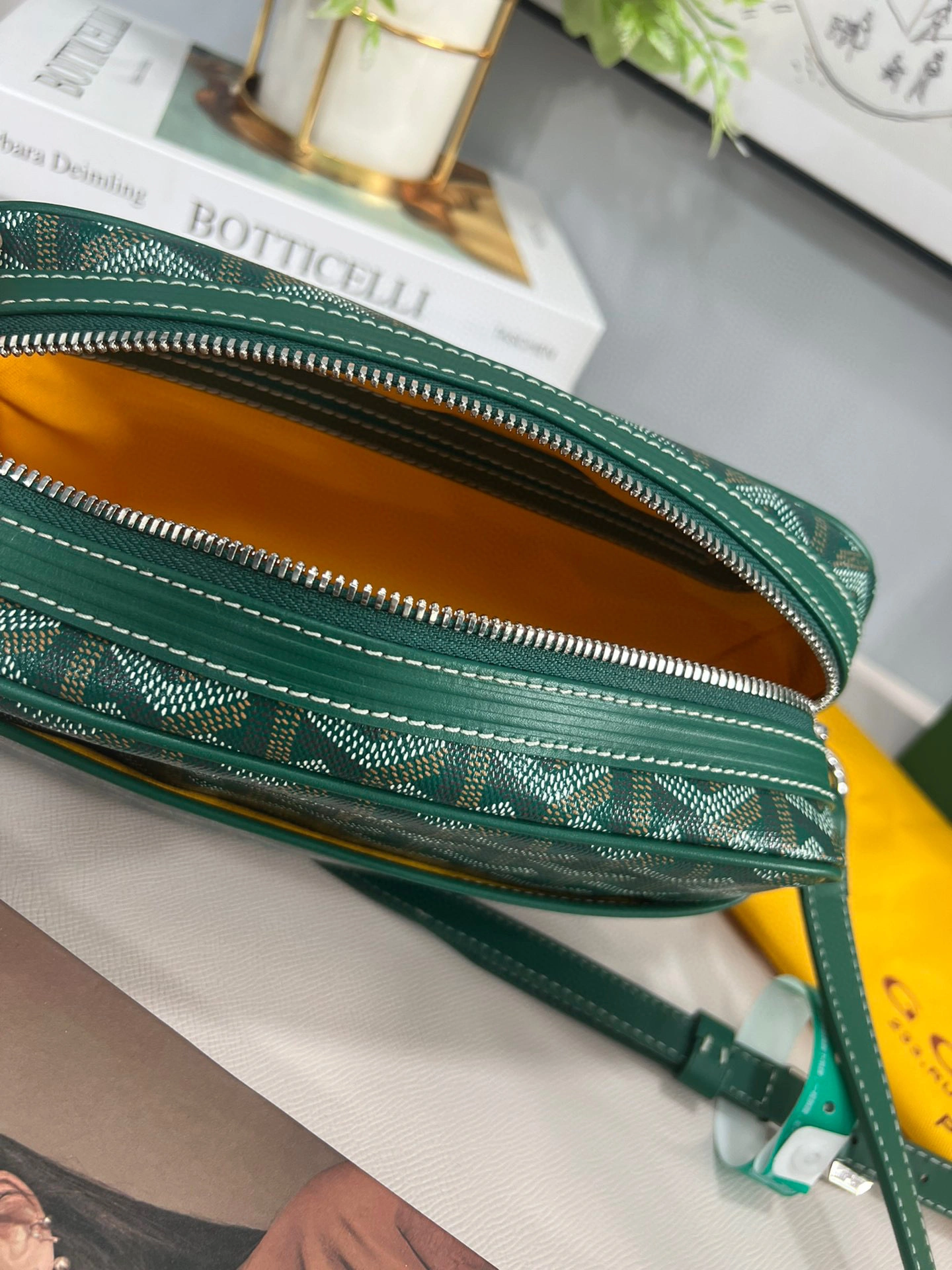 MOMO- CAPVE2PMLTY Cap-Vert PM Bag item：B-B563F2418C