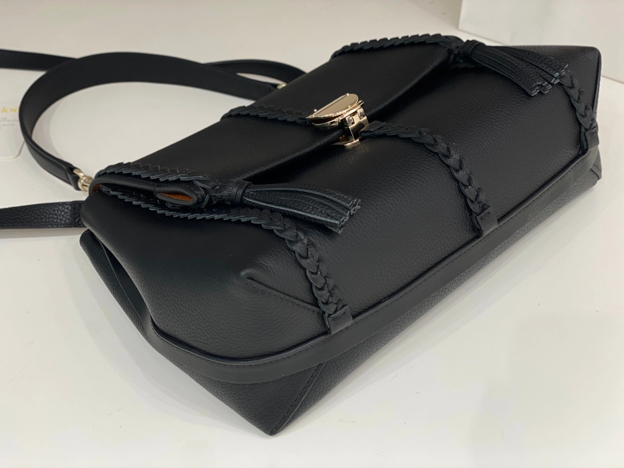 MOMO- CHC23-US569K15-001 item:D-B063A1647