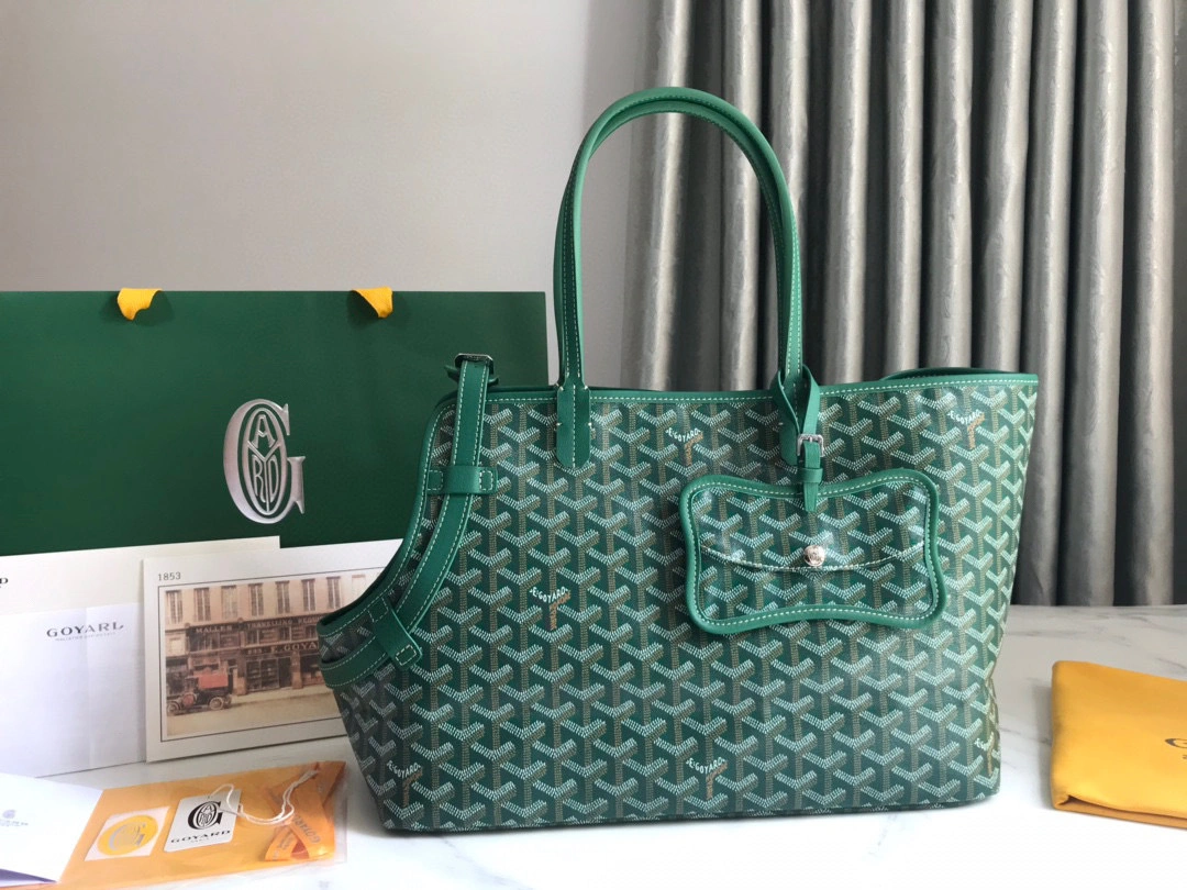 MOMO- CHIENGPMLTY-09CL09P Chien Gris & Pocket calfskin item：B-B063G1207C