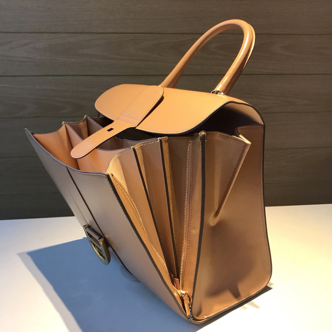 MOMO--Calfskin Brillant Magic high quality version item : 202B17K2621-4