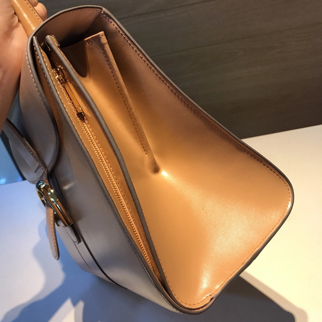 MOMO--Calfskin Brillant Magic high quality version item : 202B17K2621-4