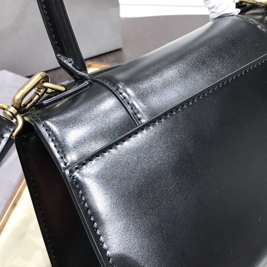MOMO--Calfskin Hourglass high quality version item : 202B95K2721-2