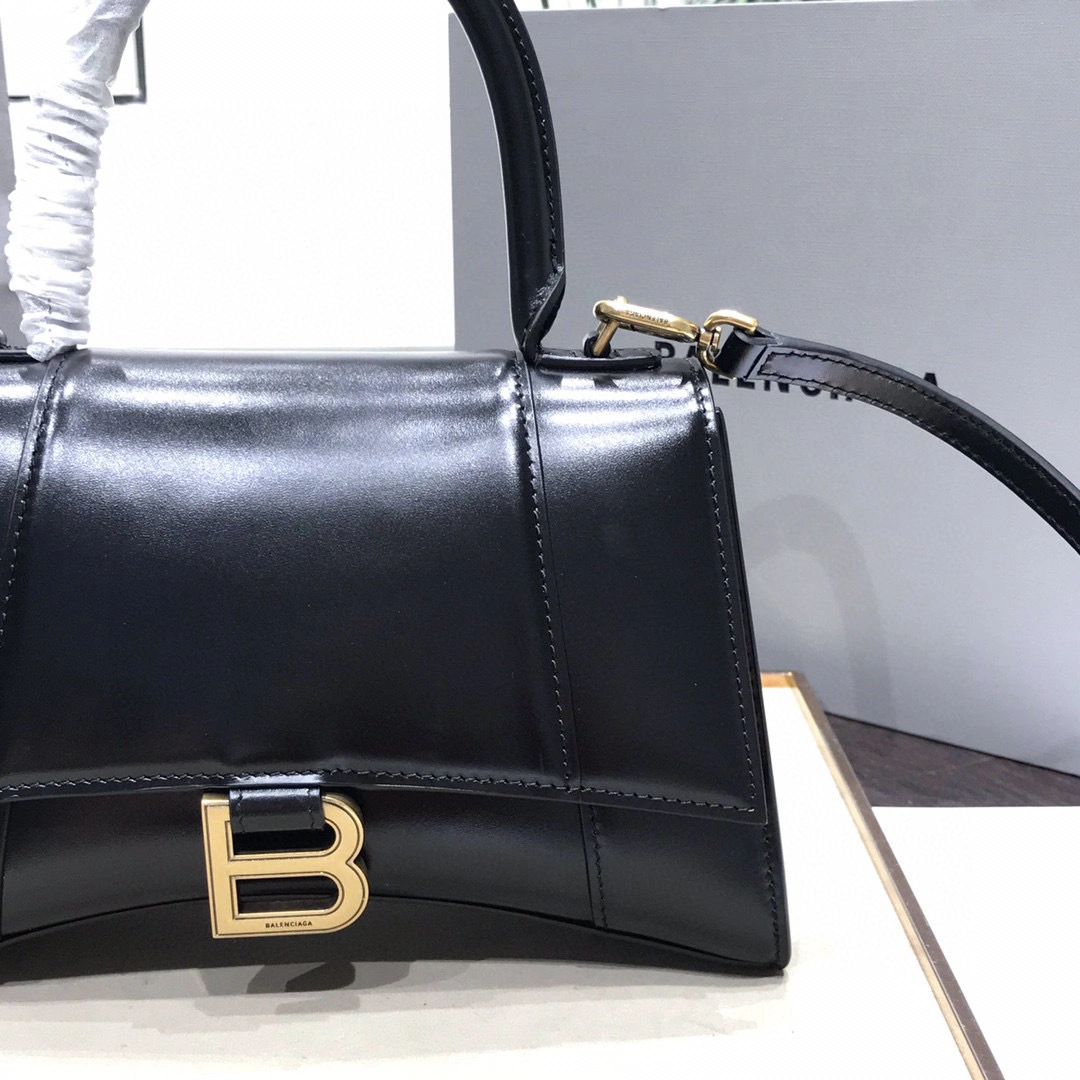 MOMO--Calfskin Hourglass high quality version item : 202B95K2721-2