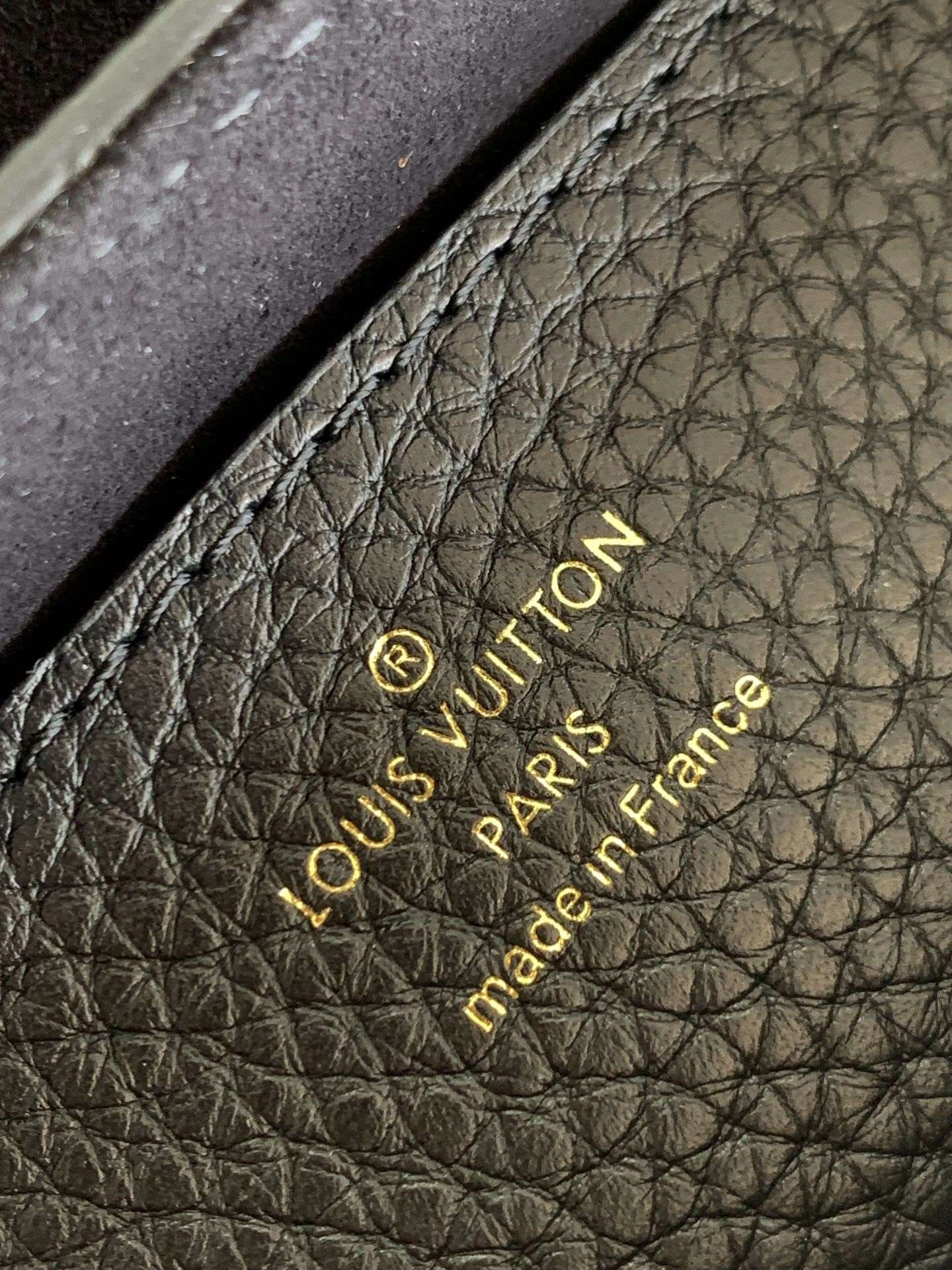 *MOMO- Calfskin M58688 item : A-B00G3154