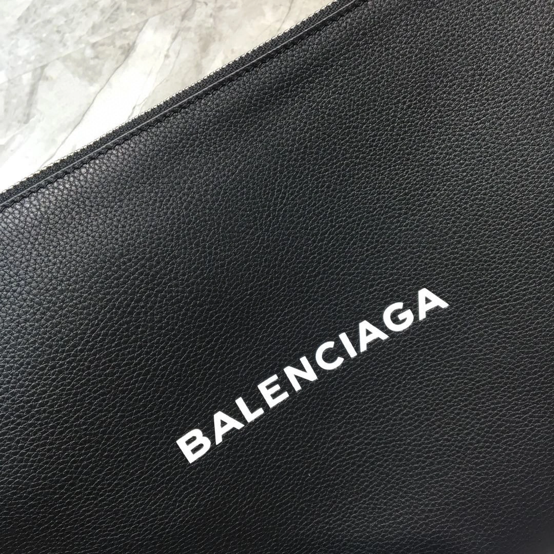 MOMO--Calfskin high quality version item : 202B48K2647-2