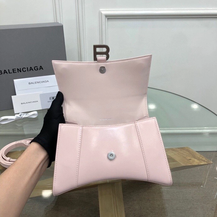 MOMO--Calfskin high quality version item : 202B95K2715-6