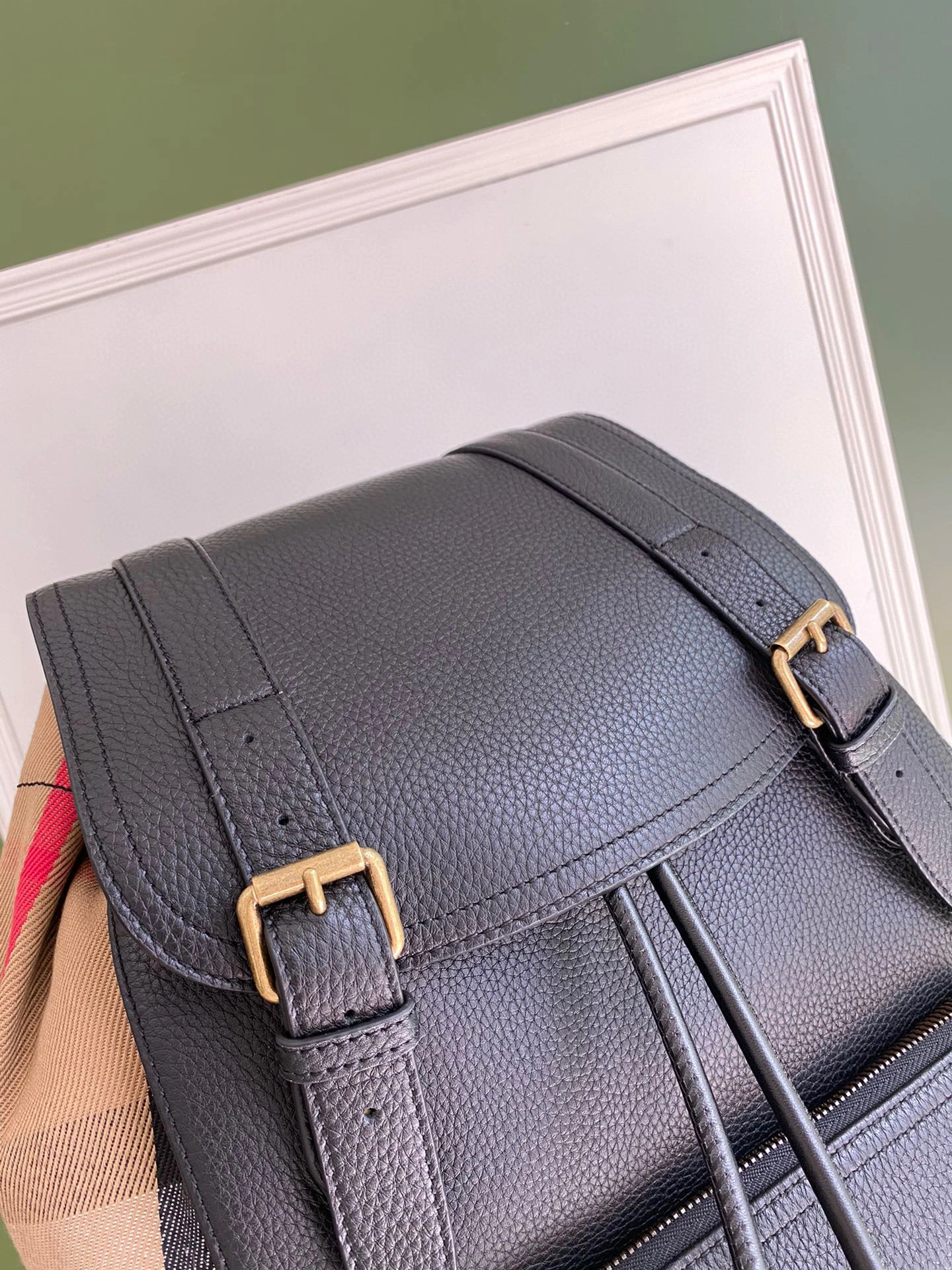 MOMO- Calfskin item : A-B278L0212