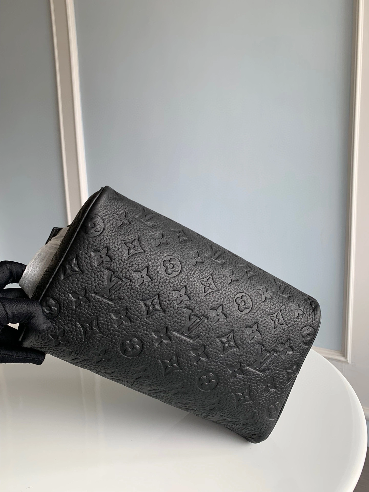 MOMO- Dopp Kit M59478 item : B-B00E6474T