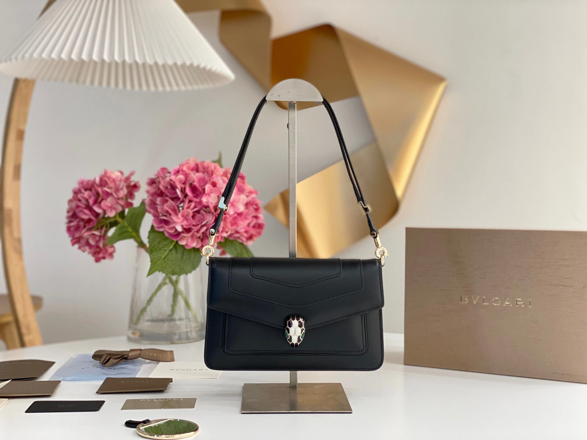 MOMO- EAST-WEST2022 calfskin item：B-B063G1730C