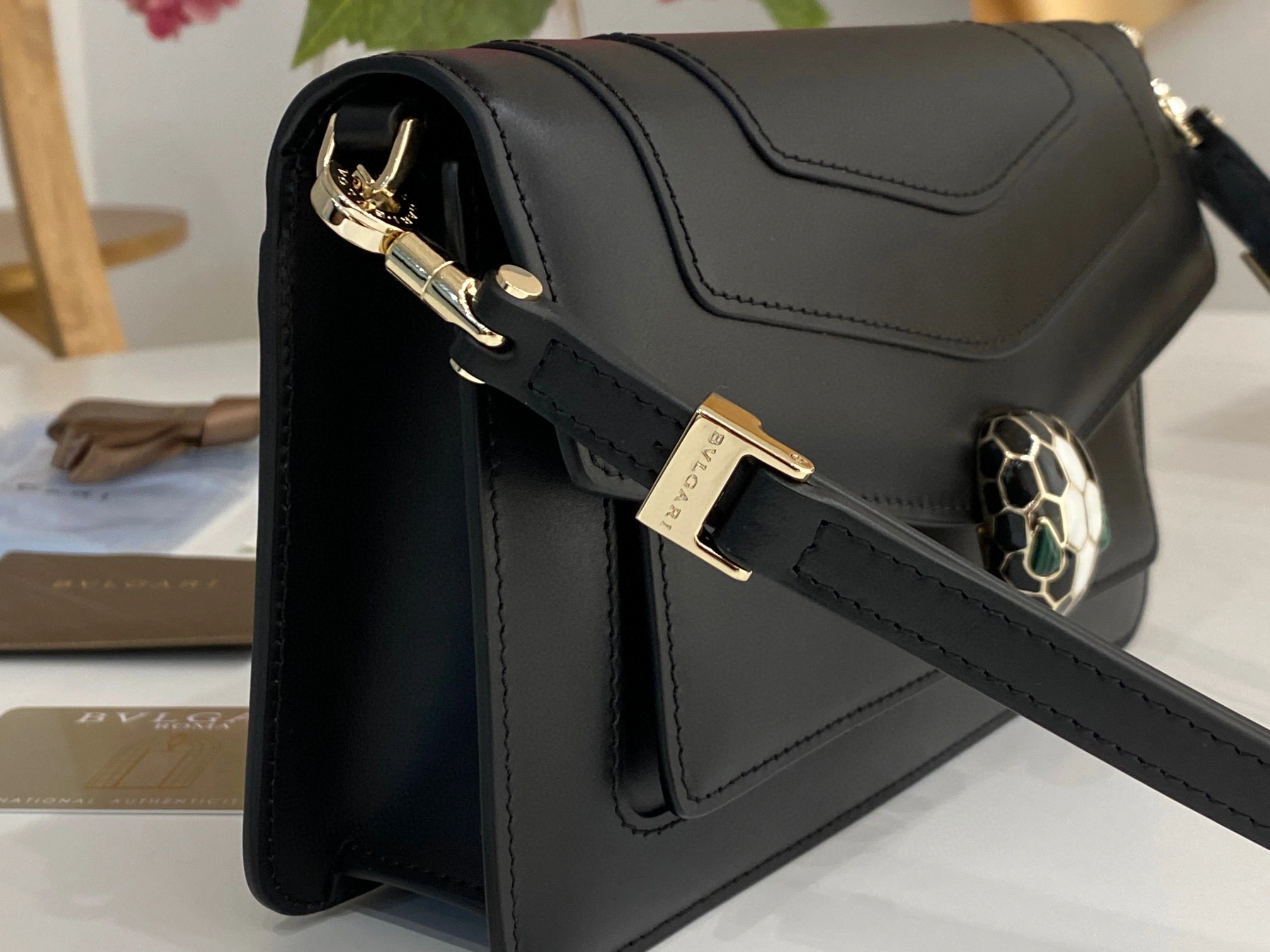 MOMO- EAST-WEST2022 calfskin item：B-B063G1730C