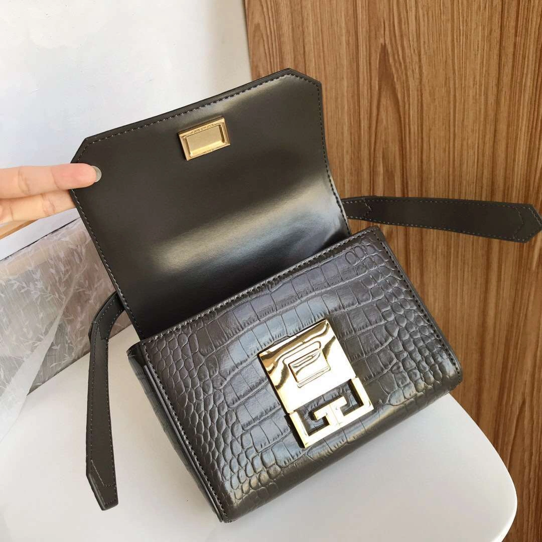 *MOMO--EDEN BAG midium Multiple color item : M063B48A2312-2