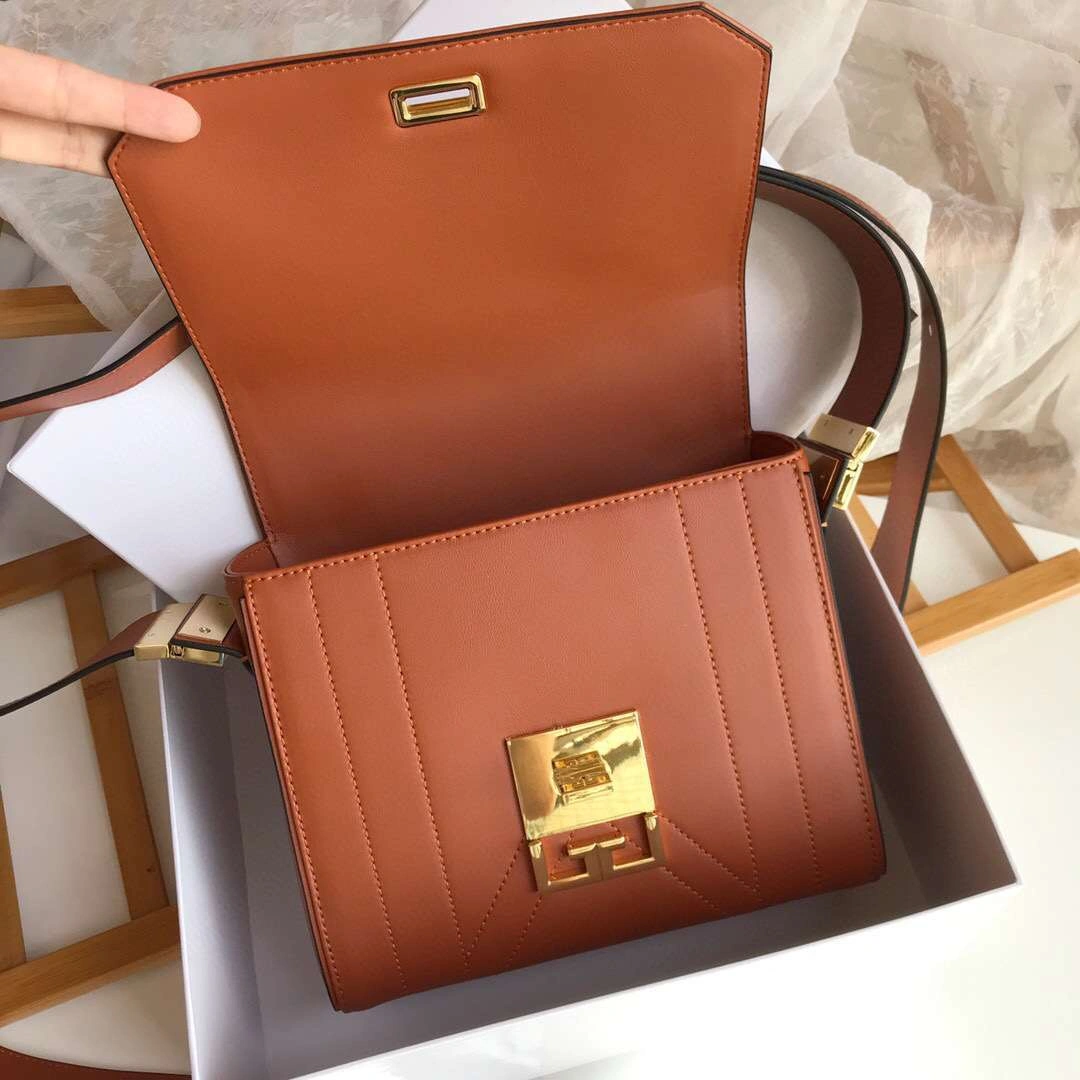 *MOMO--EDEN BAG midium Multiple color item : M063B50A2310-2