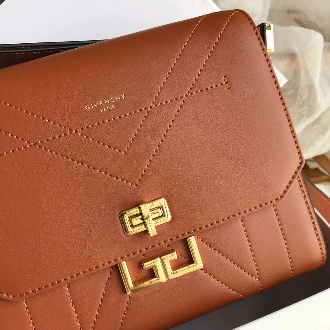 *MOMO--EDEN BAG midium Multiple color item : M063B50A2310-2