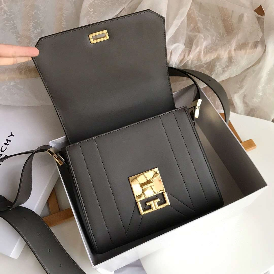 *MOMO--EDEN BAG midium Multiple color item : M063B50A2311-2