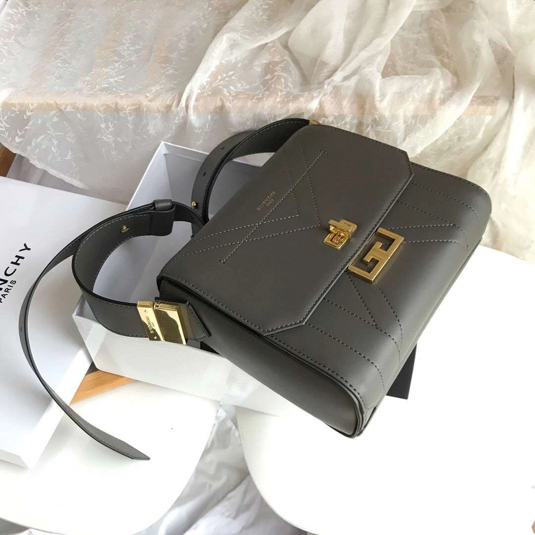 *MOMO--EDEN BAG midium Multiple color item : M063B50A2311-2