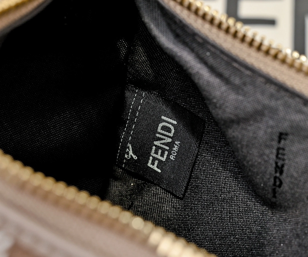 MOMO- F594i 8BS081-AUPX-F1SNX high quality version praphy denim item：E-B177I2611