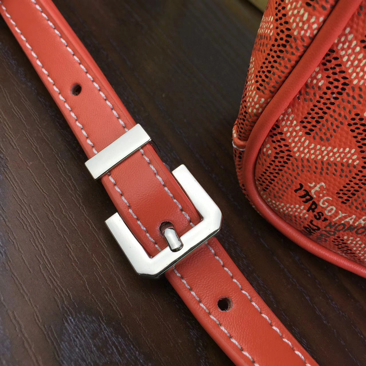 MOMO- GOY503748 item：B-B063F2002C