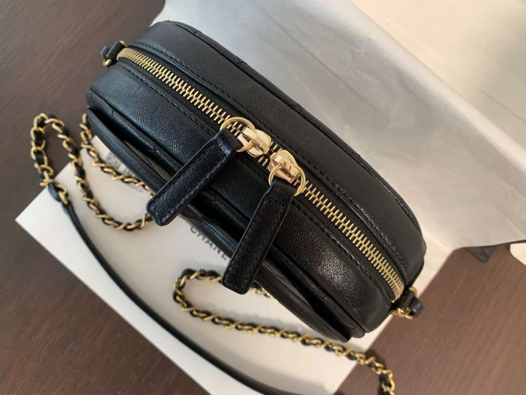 *MOMO--Goatskin item : 321B95D1709