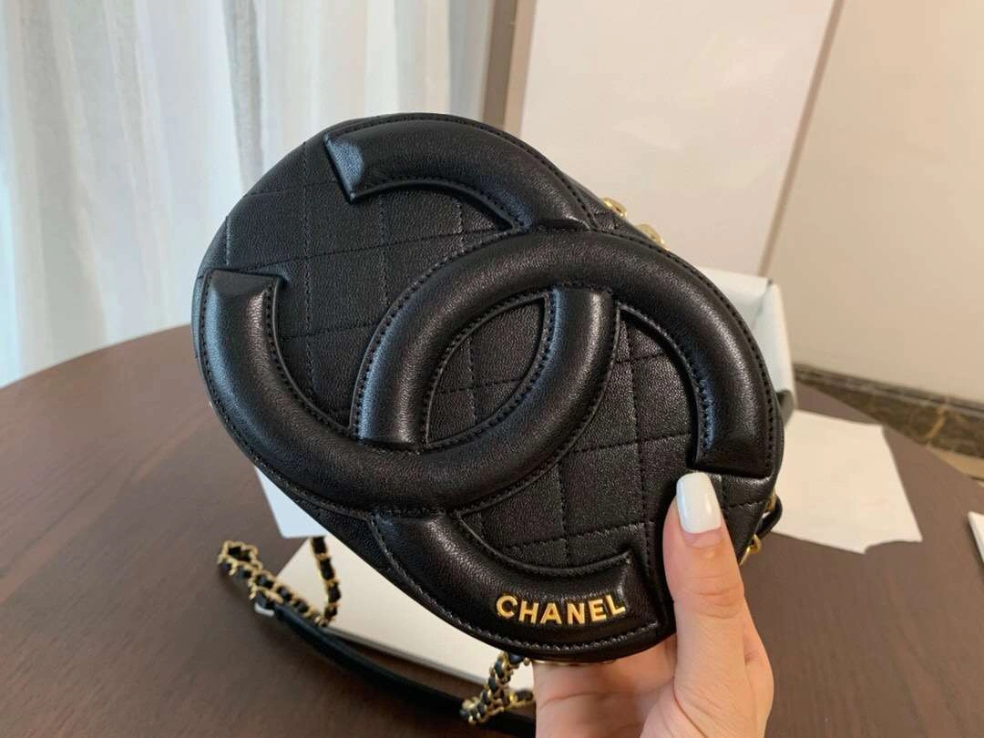 *MOMO--Goatskin item : 321B95D1709